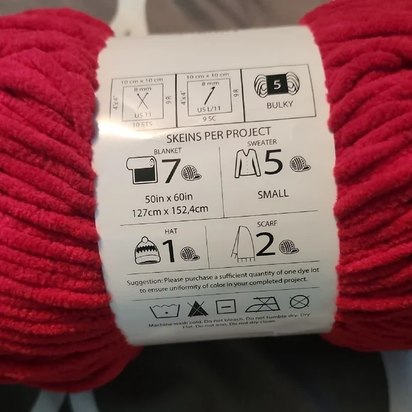 COPY - Big Twist Red Yarn - Picture 2 of 2